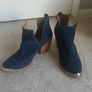 Jeffrey Campbell Cromwell booties